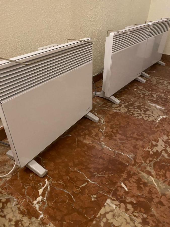 Pension El Dorado Alicante Bagian luar foto