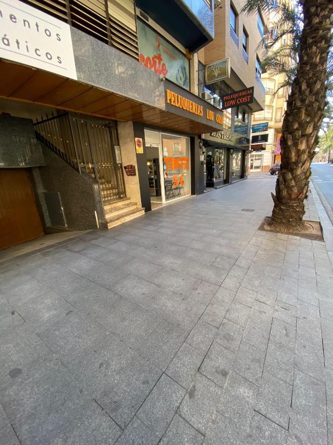 Pension El Dorado Alicante Bagian luar foto