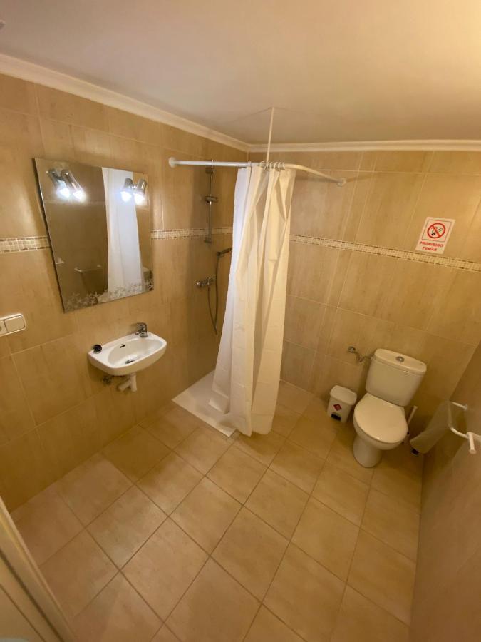 Pension El Dorado Alicante Bagian luar foto