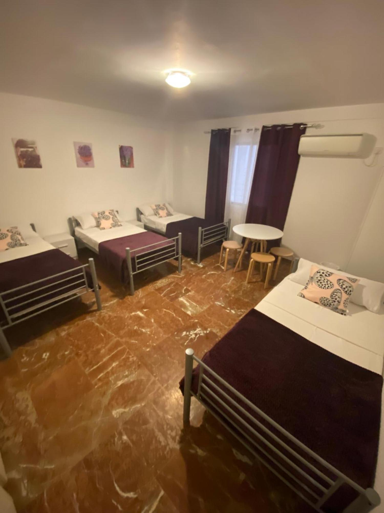 Pension El Dorado Alicante Bagian luar foto