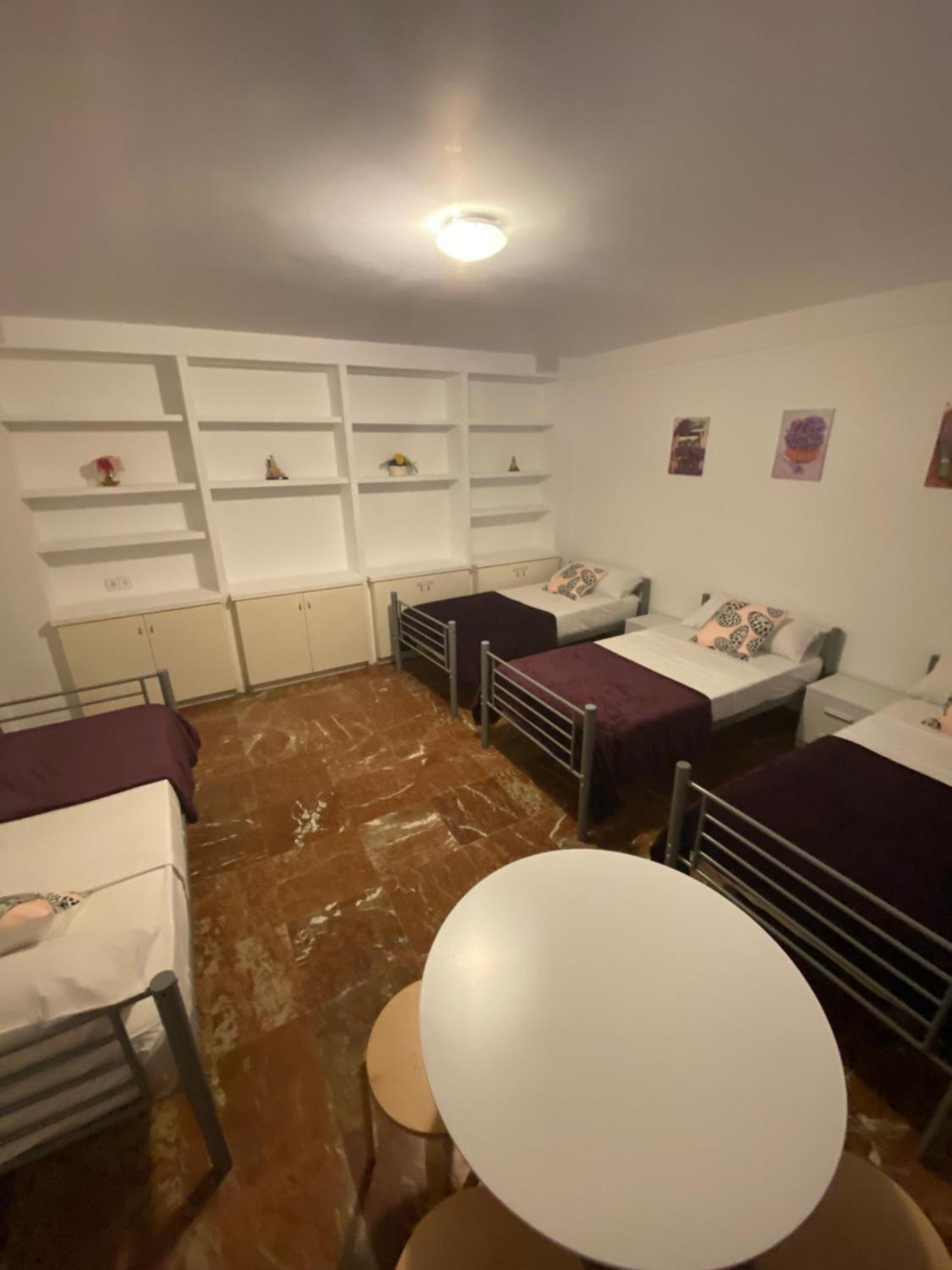 Pension El Dorado Alicante Bagian luar foto